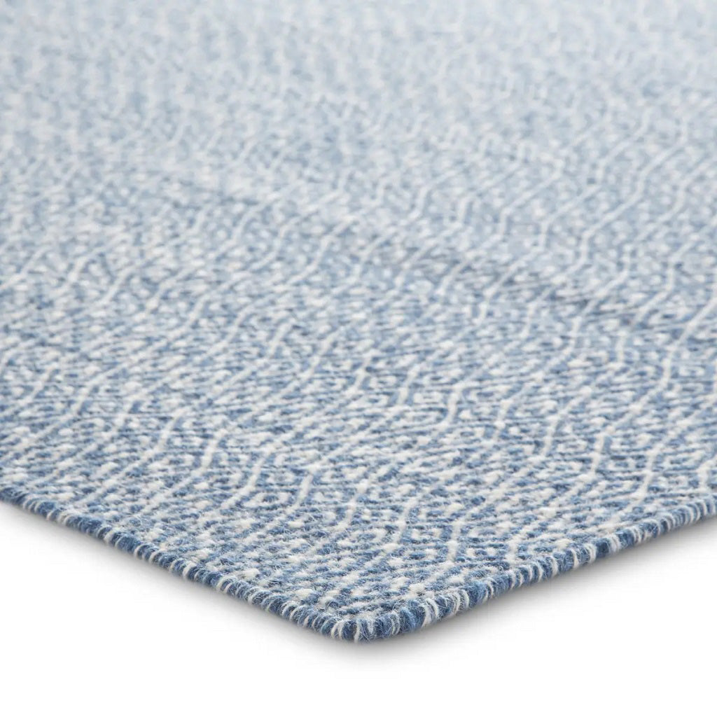 Gearhart Wool Rug - Blue & White